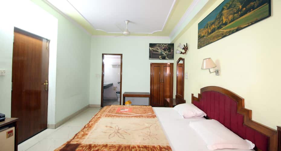 TG Rooms Saraswati Marg, New Delhi 3